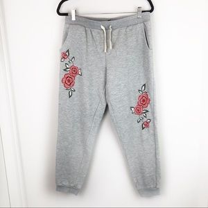 Topshop Floral Embroidered Gray Sweats (M)
